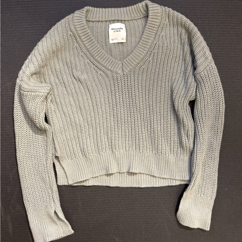 A&F Women’s Sweater